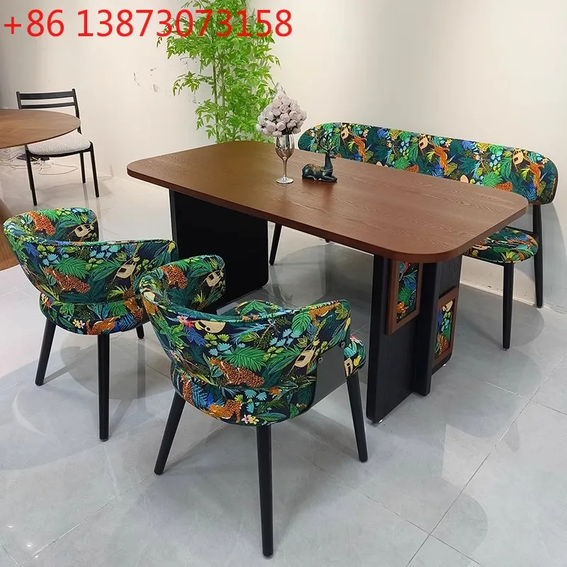 

Обеденный стол в средневековом французском стиле из массива дерева для небольшой квартиры, ретро-стол для столовой, дизайнерский креативный обеденный стол-остров