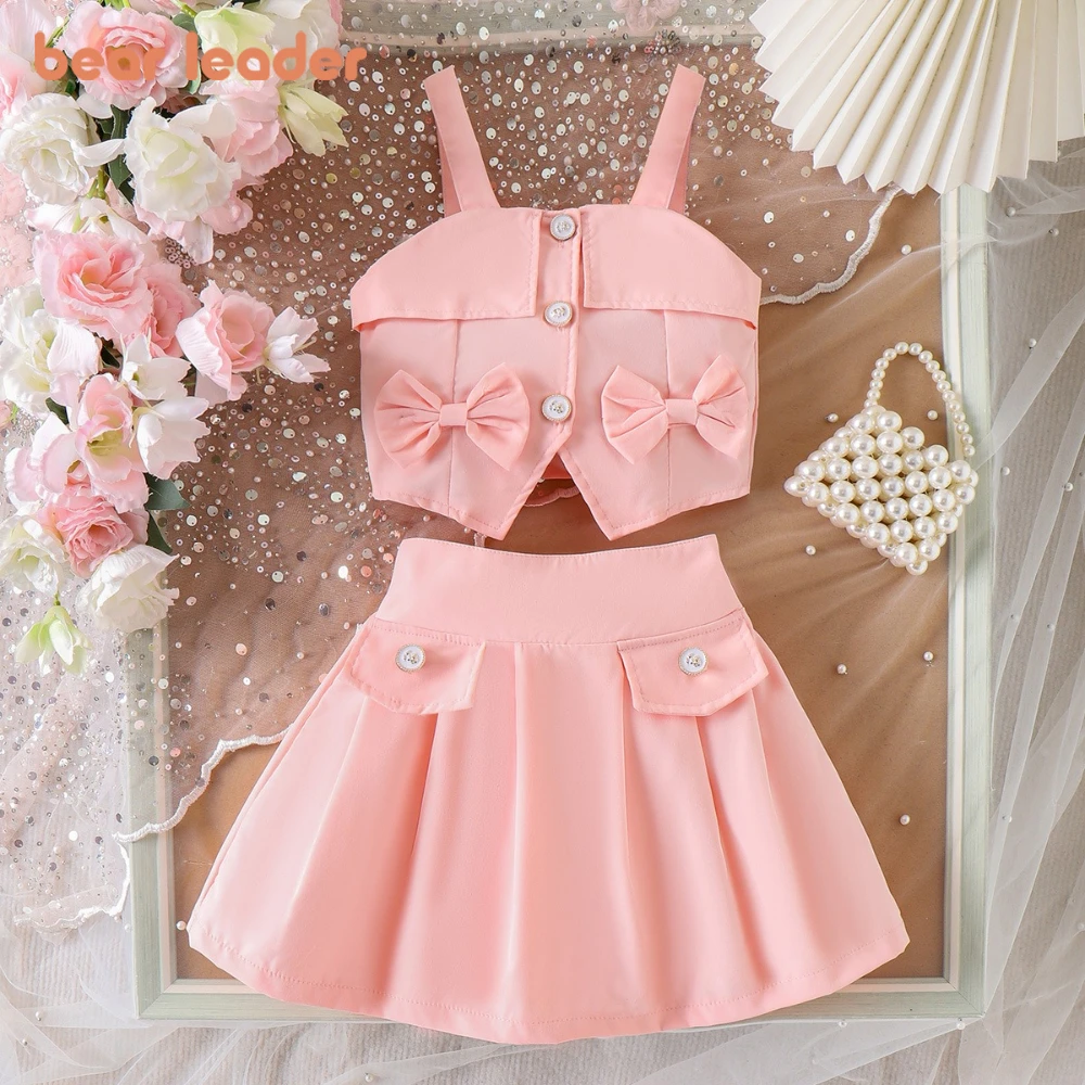 

Детская одежда Bear Leader 2026: летний комплект в корейском стиле для девочек – розовый топ-камизоль с бантом и лоскутным узором + однотонная юбка