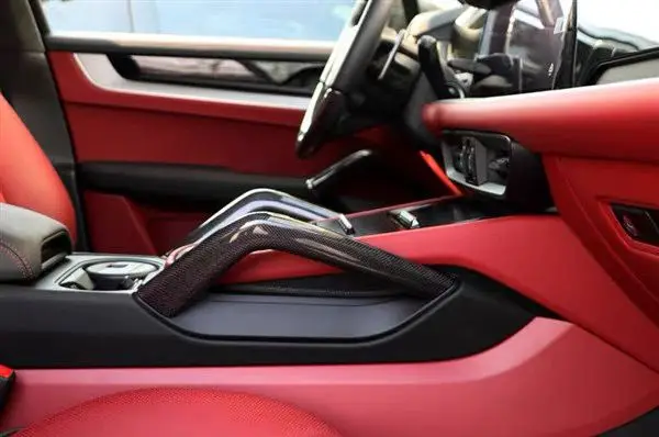 daFor Porsche Cayenne 2018-2024 Car Modification Interior Saddle Armrest Upgrade Door Handle Carbon Fiber Decoration