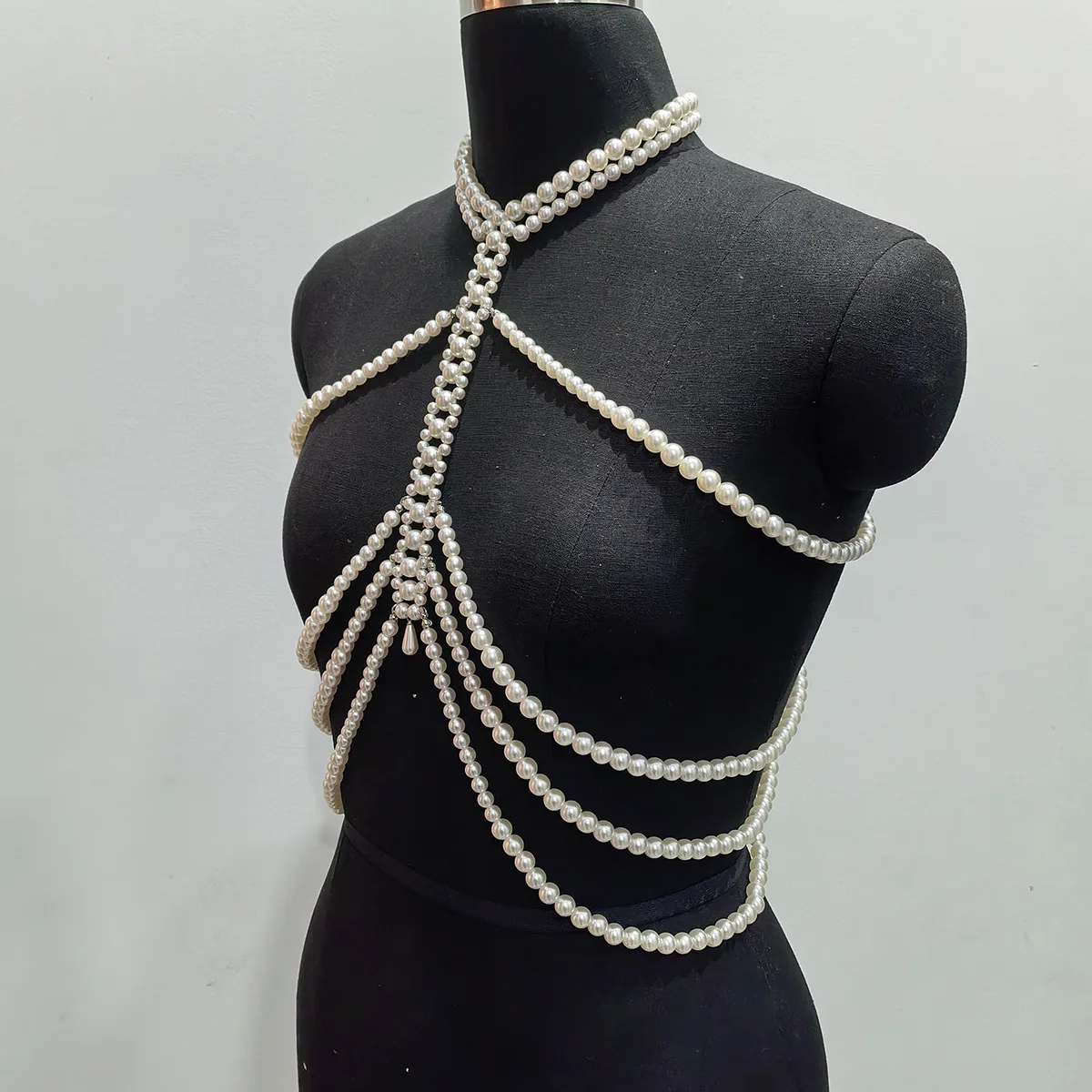 Women's imitation Pearl Body Chains Adjustable Size Multi Layered Pearl Shawl Necklaces Sexy Beaded Collar Tassel Body Jewelry