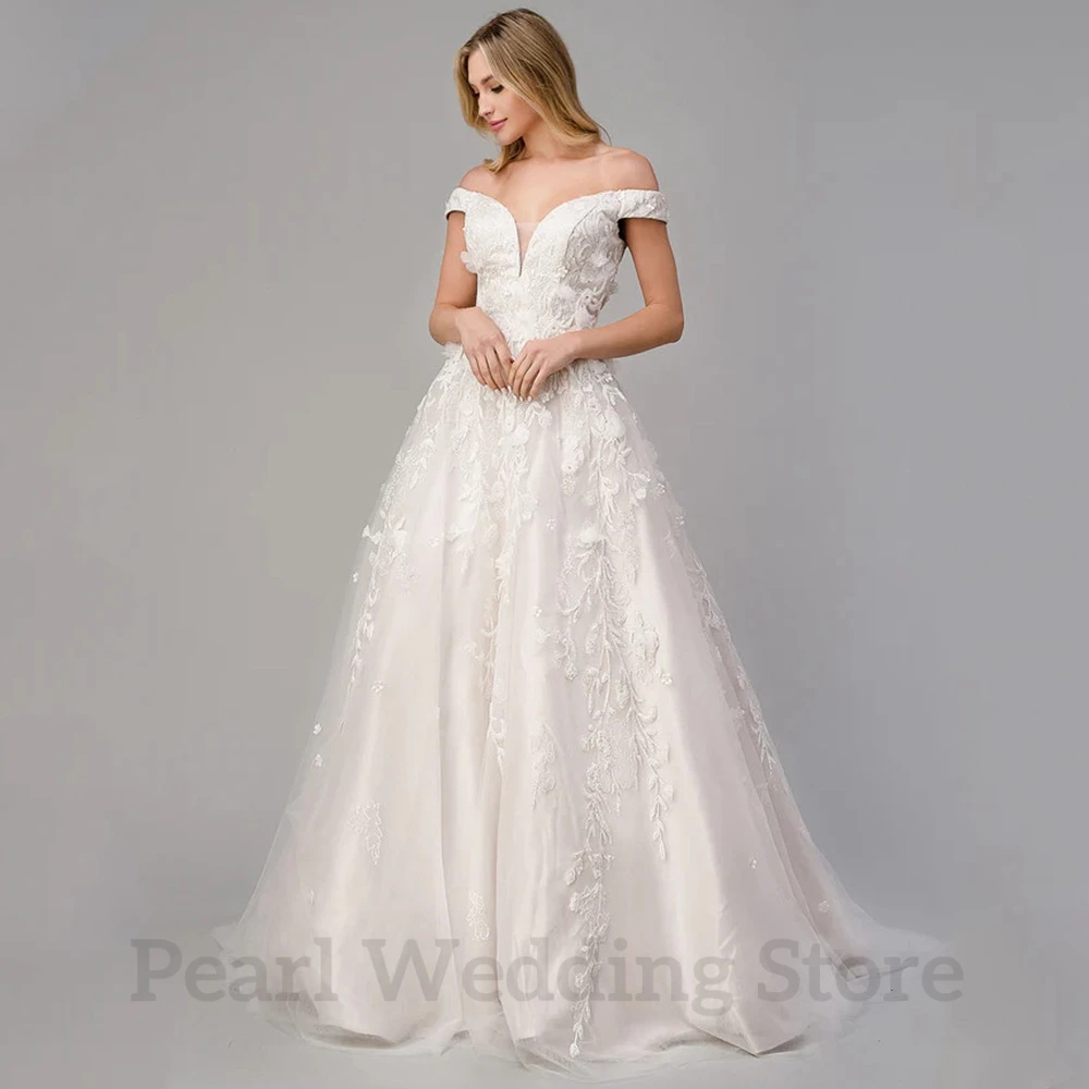 Elegant V-Neck Card-Shoulder Appliquéd Bridal Wedding Dress with Flower Vestido De Novia Brush-Tail Floor-Length Robe Bride Gown