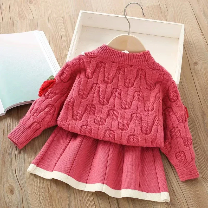 Children's Sweater Set Autumn and Winter New Girls Strawberry Decal Knitted Long-sleeved Sweater + Sweater Skirt Two-piece Suit