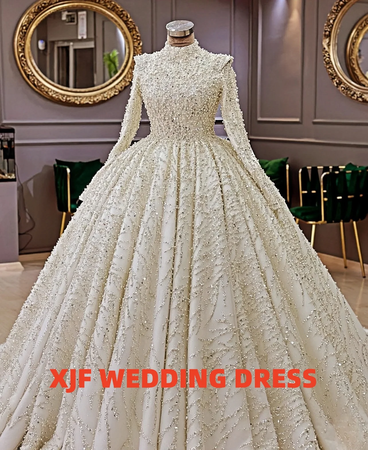 فستان زفاف مخصص برقبة عالية وأكمام طويلة مطرز فاخر من أماندا نوفيا فيستدوس دي نوفيا أماندا #2