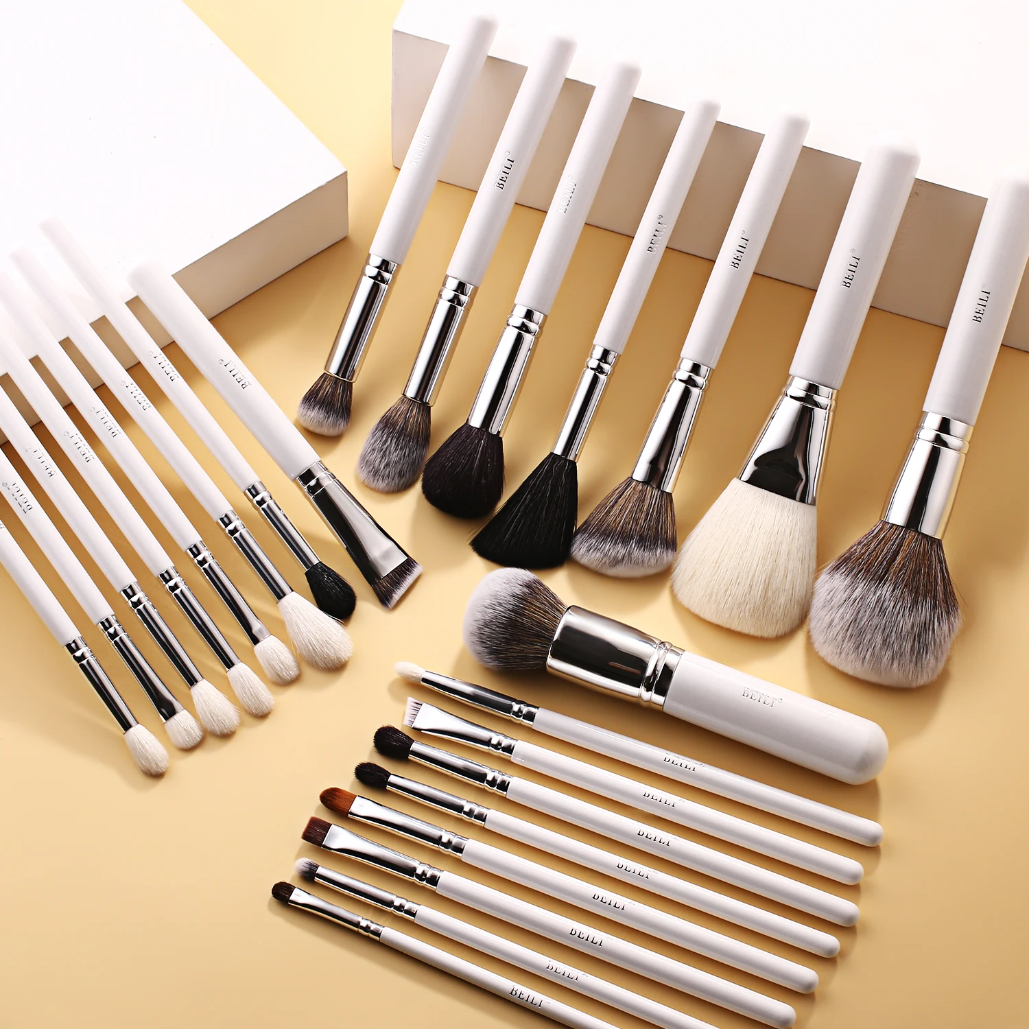 BEILI Makeup Brushes Set 24pcs Make Up Tools for Women Foundation Powder Eyeshadow Blush Brush Natural Goat Hair White/Silver