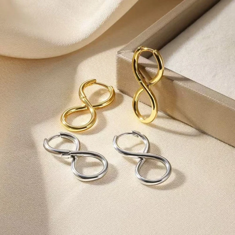 

Korean Style Minimalist Metal Earrings for Women '8' Shaped Ear Cuff Maturity Chic Clasp Suitable for Dates And Office Elegant A