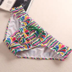 Bañador triangular para hombre, traje de baño Sexy, bañador corto, ropa de playa, traje de baño sólido, 2022