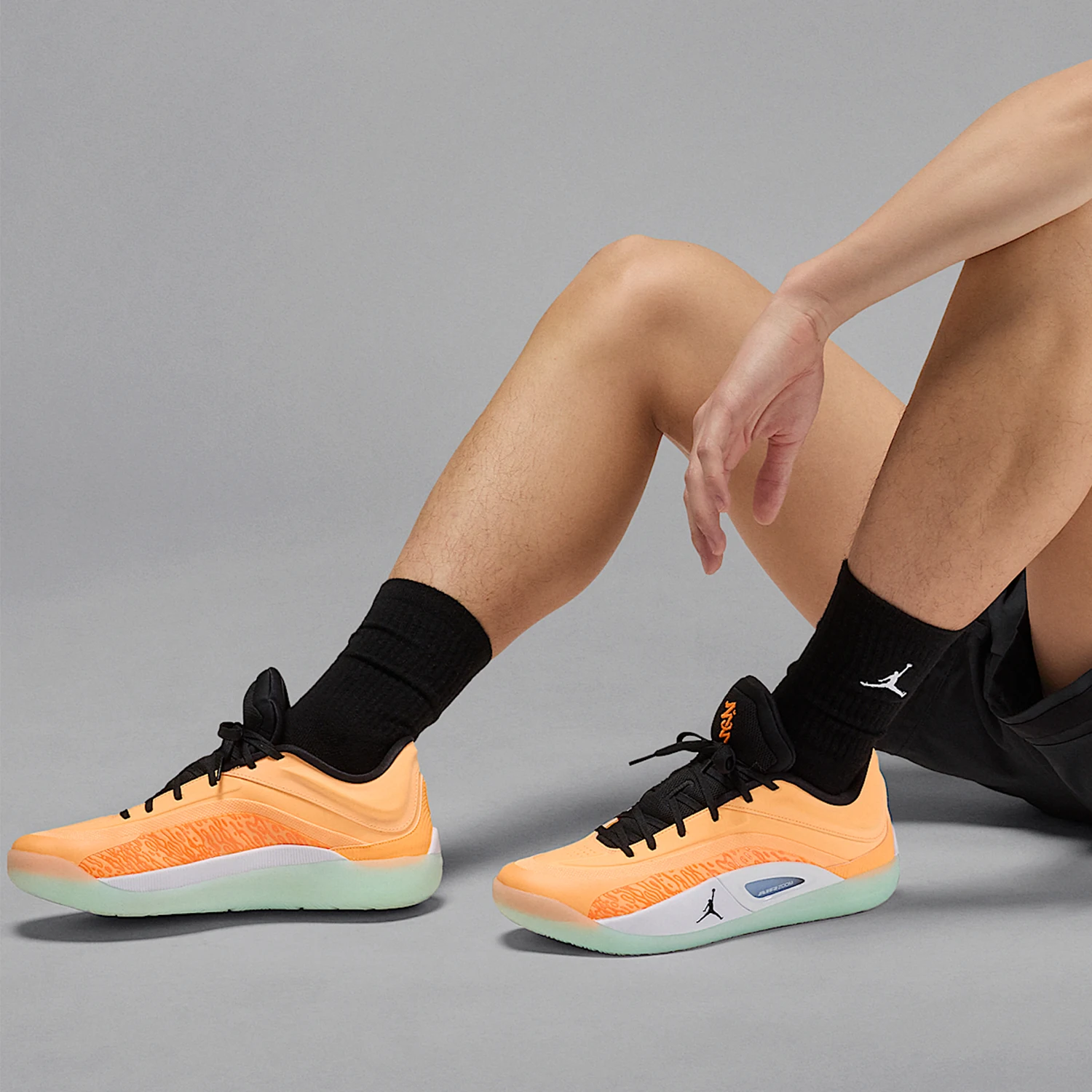 

Официальные мужские баскетбольные кроссовки Nike JORDAN с прочной спортивной тренировочной подушкой FD0591-800