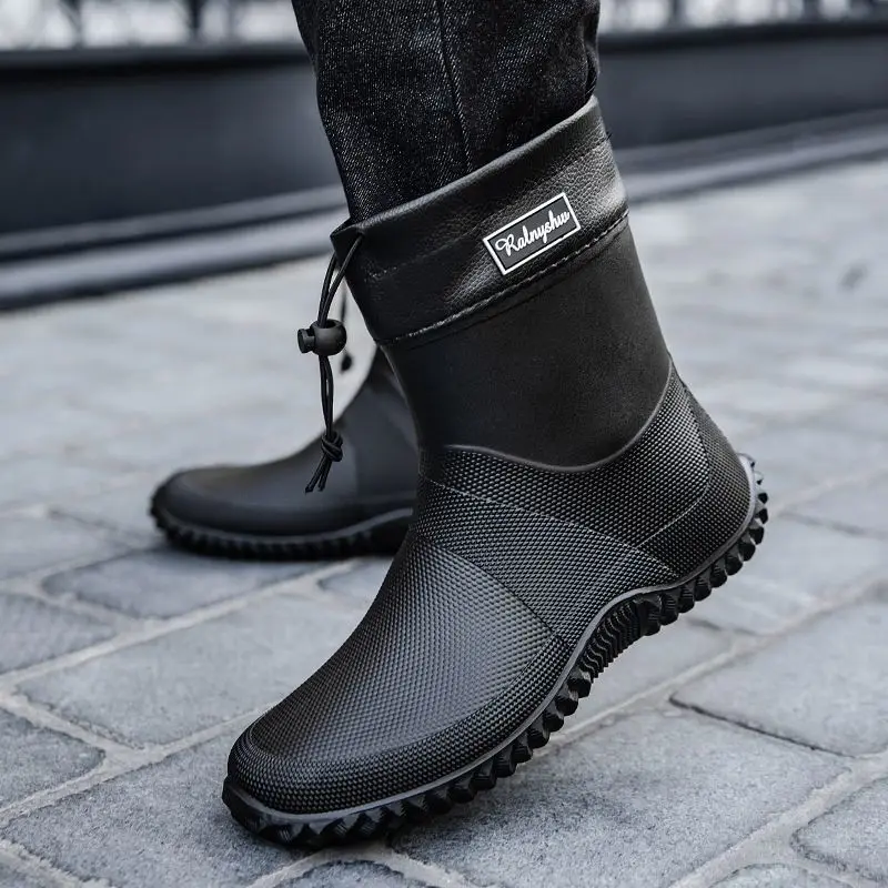 

Biker Mid Calf Alphabet Men's Rain Boots Plain Plus Big Size Original Cheap Work High Quality Designer Plastic Garden Male Shoes