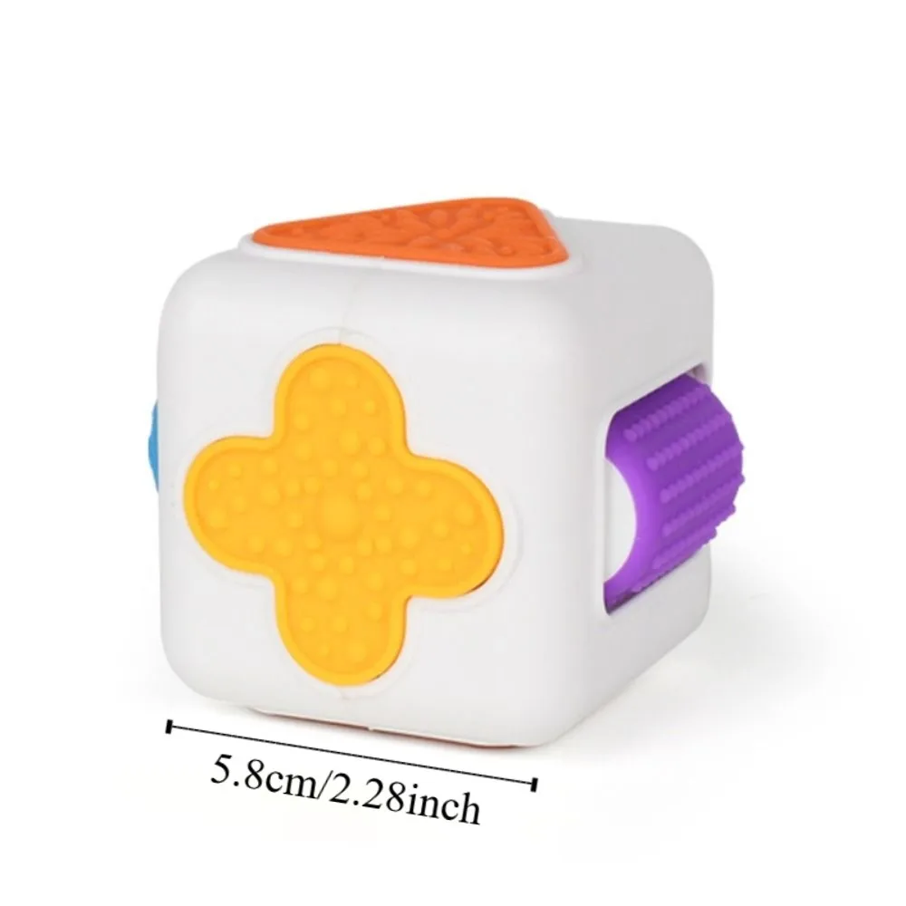 Geometria esagonale sensoriale multisfaccettata Geometria stereoscopica 3D Cubo sensoriale Colore arcobaleno Materiale siliconico Rullo punta delle dita
