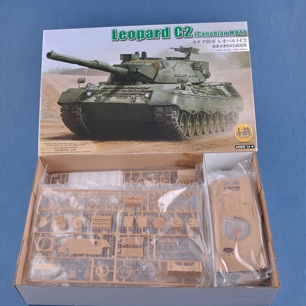 

Hobbyboss 84503, масштаб 1:35, канадский леопард C2 MBT, основной боевой танк, пластиковая модель автомобиля, комплект для сборки, хобби, игрушка для рукоделия