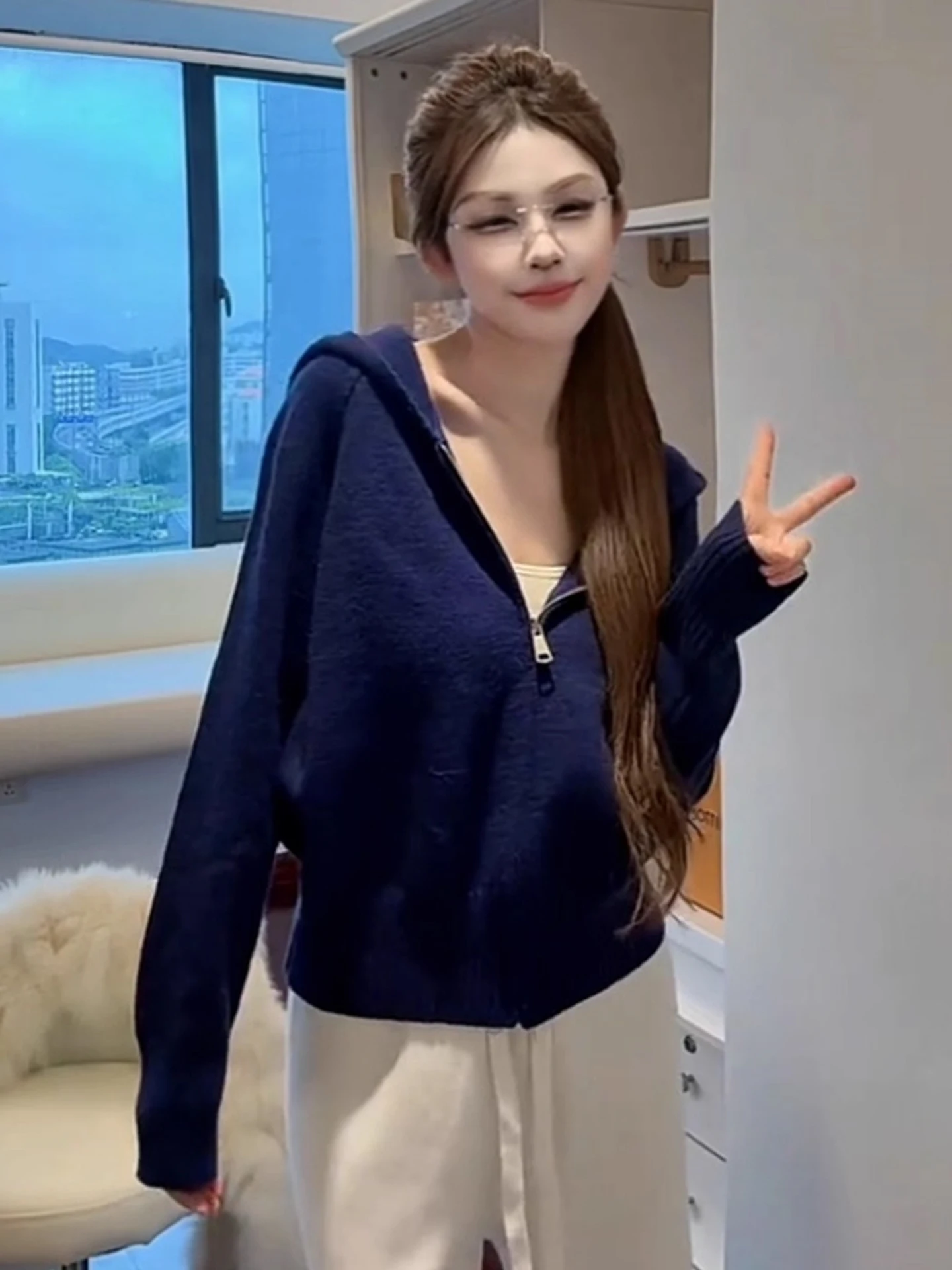 

Zhaolu Si Xuan ort Knitted Zipper Sweater Coat Women's Autumn Winter Waist-Cinching Hooded Knitwear Casual Comfortable Fit