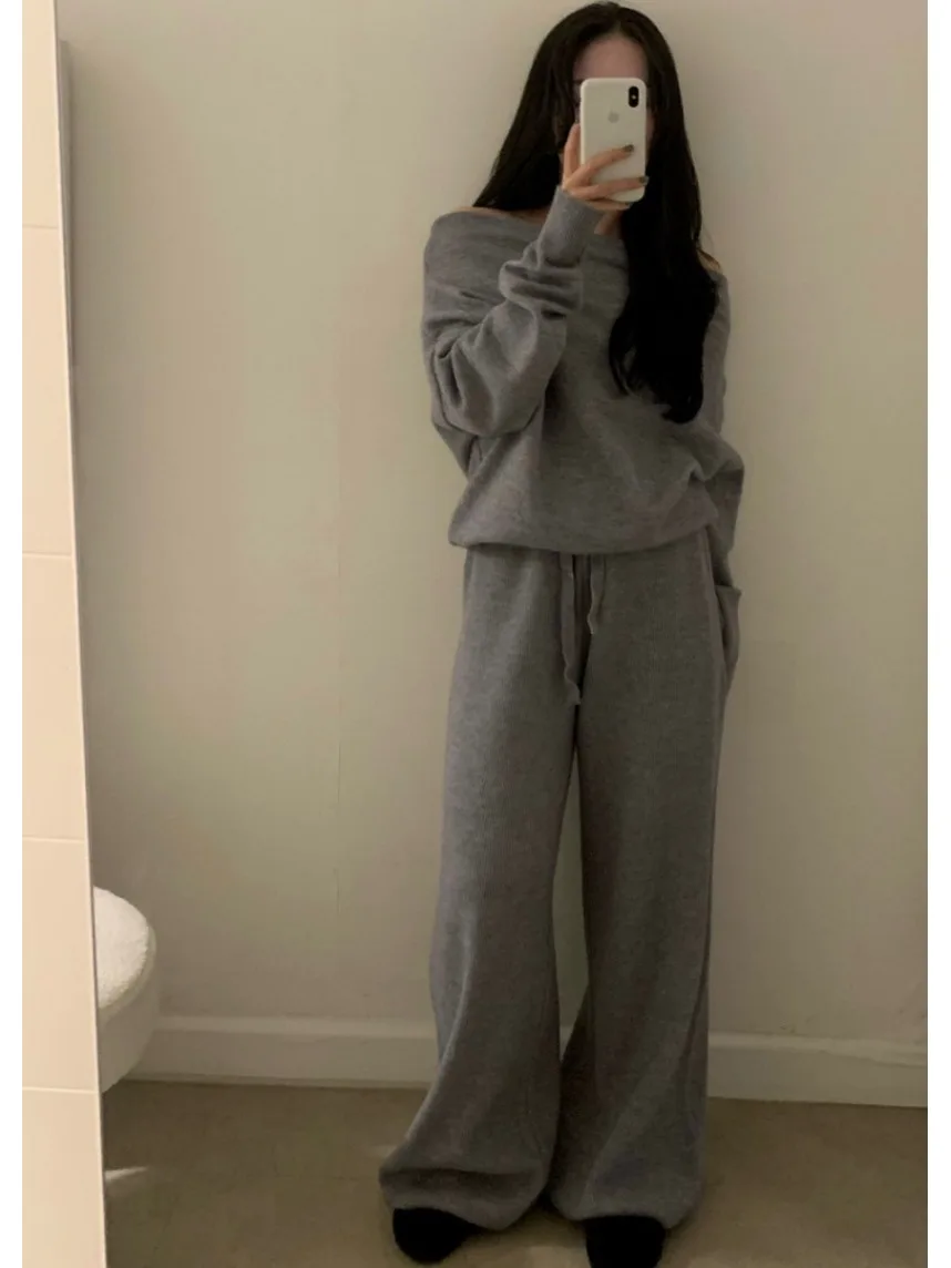 

Шикарный осенне-зимний вязаный длинный свитер на одно плечо с воротником-стойкой, универсальный комплект длинных брюк с высокой талией для молодых женщин