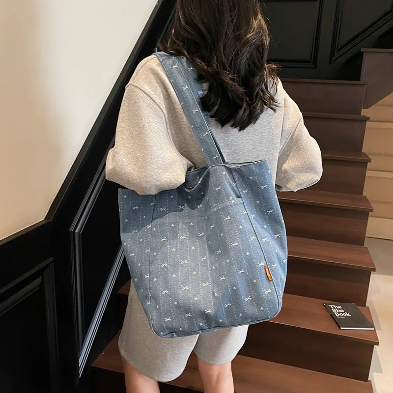 Denim Canvas Tote Bag Women Cute Bow Print Large Capacity Shoulder Bag Vintage Daily Commute Student Shopper Handbag