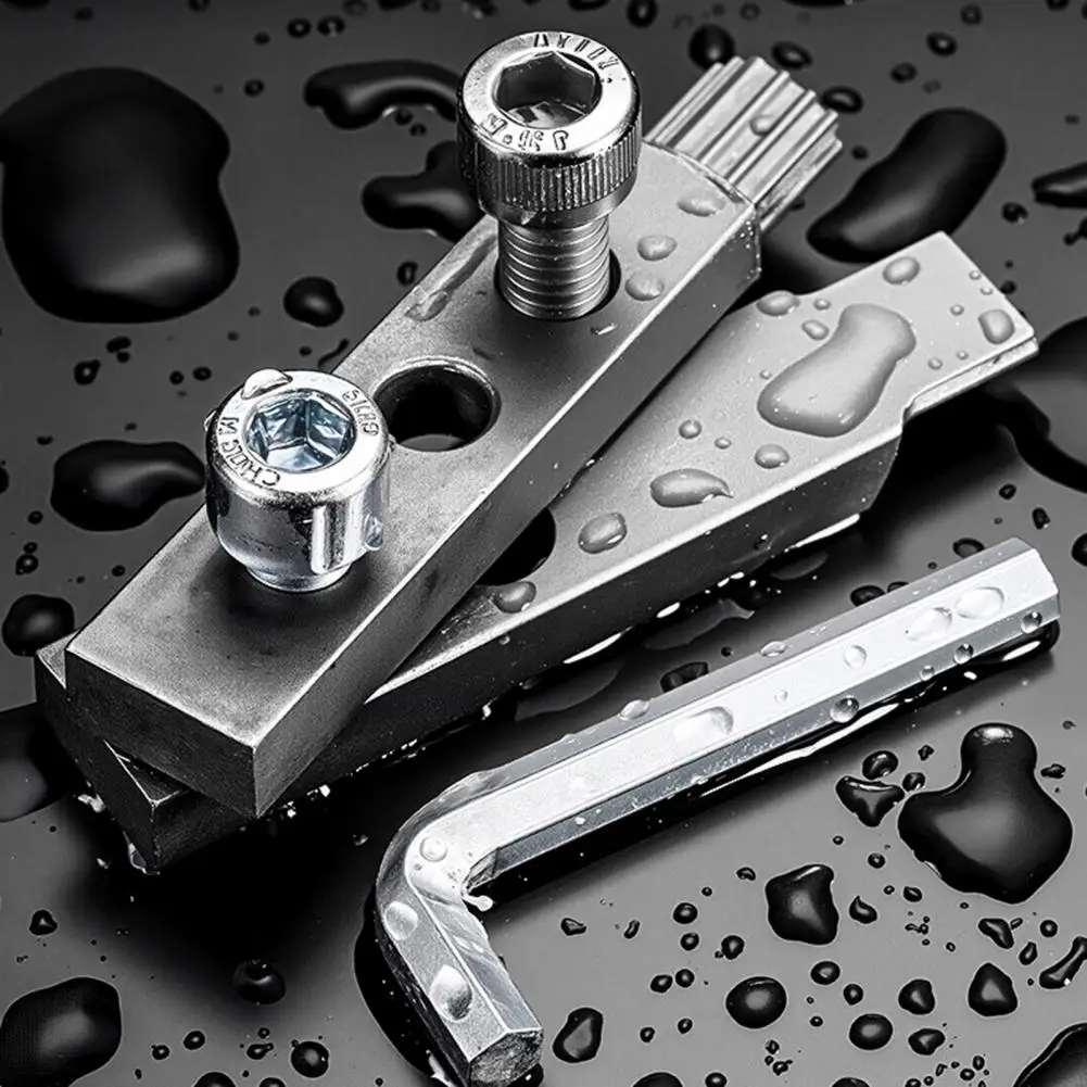 

Износостойкий съемник винтов. Простой в эксплуатации. Уход за трубопроводами. Практичный экстрактор для зачистки винтов.