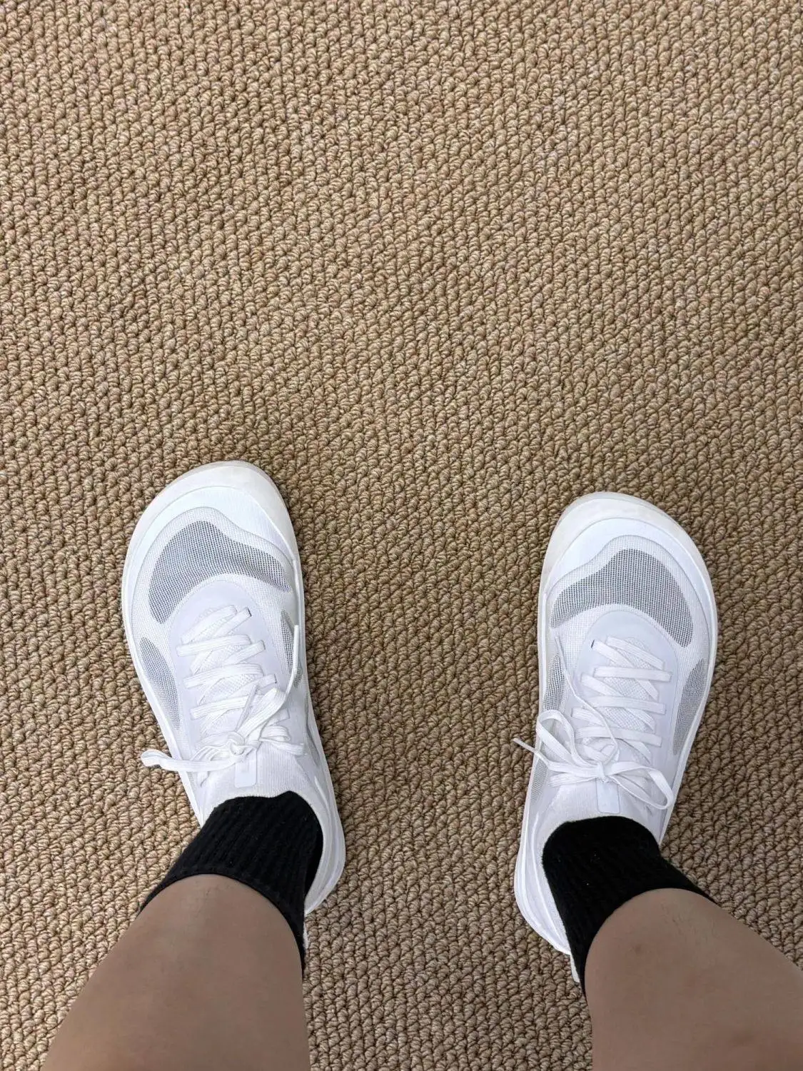 Men's and Women's Squat and Deadlift Shoes Comfortable Weightlifting Training Shoes Walking Casual Shoes and Sports Trainers