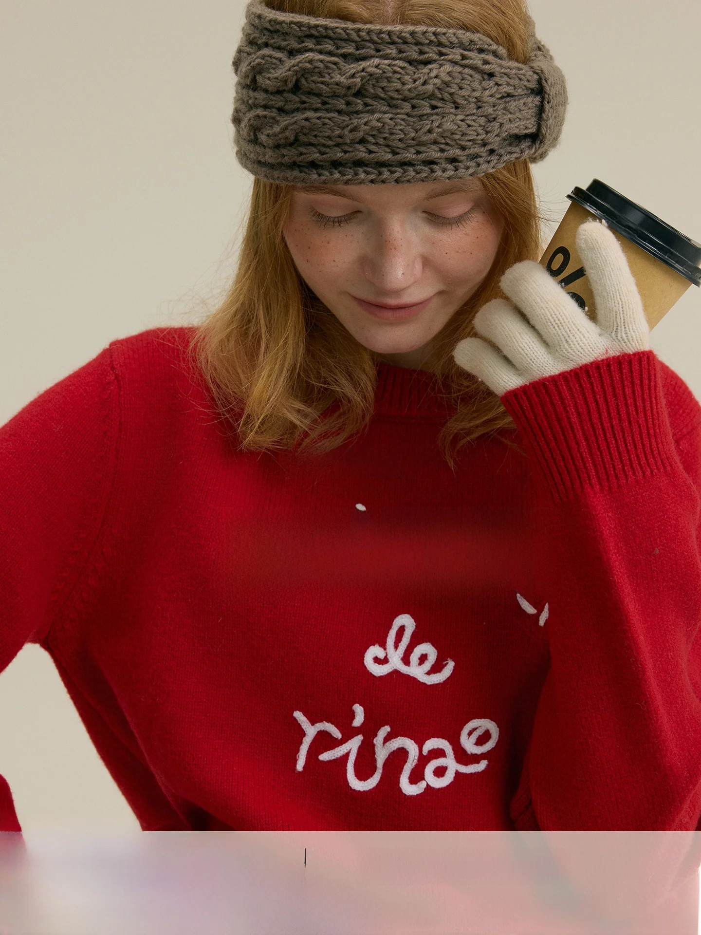 

Свитер Rina Berry из шерсти с вышивкой, красный, яркий, универсальный, повседневный, мягкий, из полиэстера