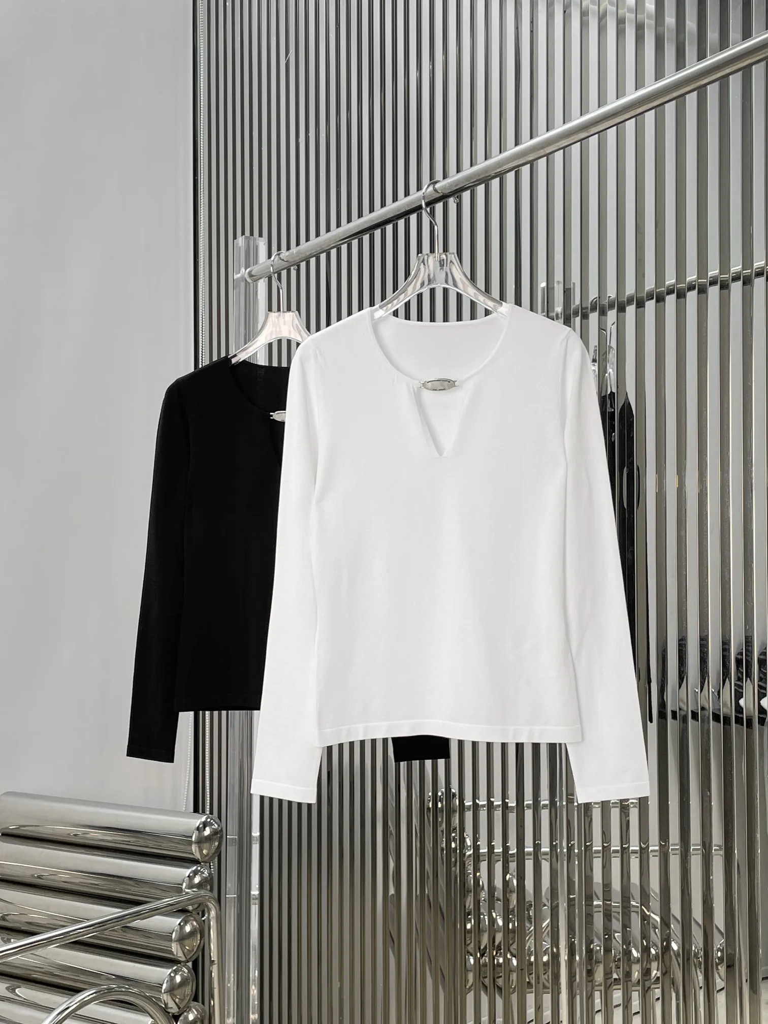 

Women's Long Sve Knitted Top Chain Logo Decoration Hollow out round Ne Slimming Versatile Base Layer irt Commute Sle