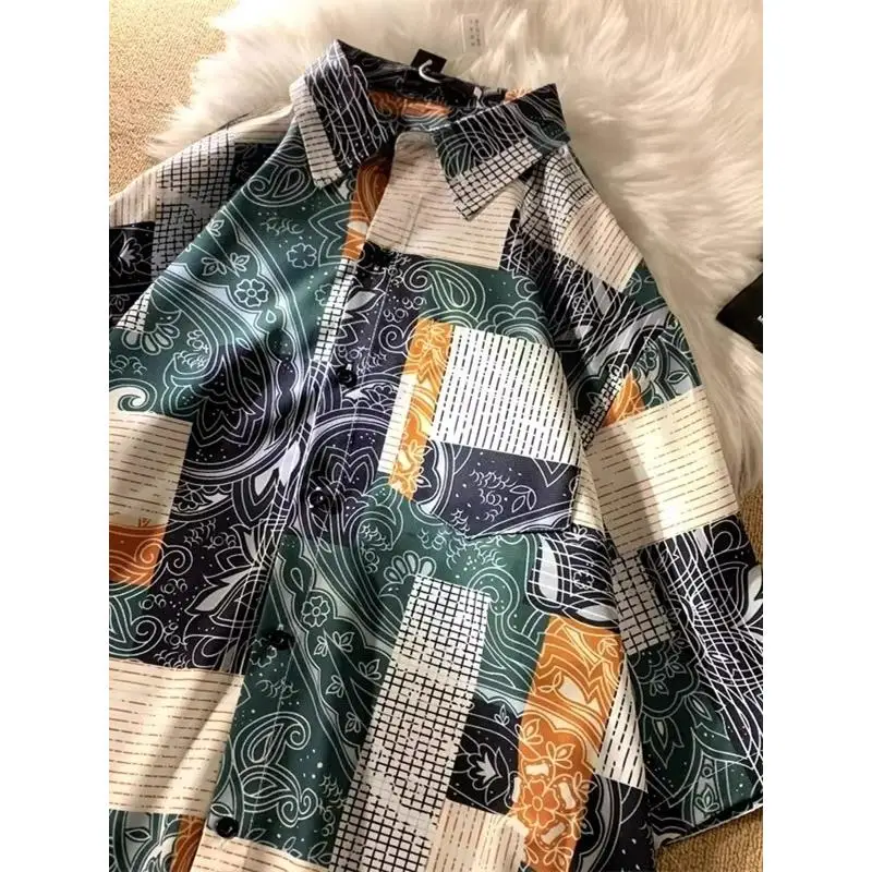 

Loose Fit Large Size irt ort Sve Five Button Summer Casual Top for Men And Women Youth Faion Trend Summer 2025