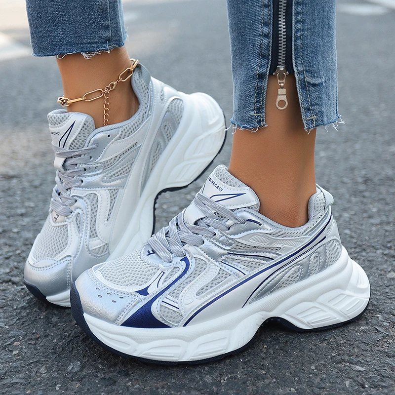 

Fashion Breathable Chunky Platform Sneakers Women Korean Lace Up Thick Bottom Vulcanized Shoes Woman Patchwork Comfy Dad Shoes