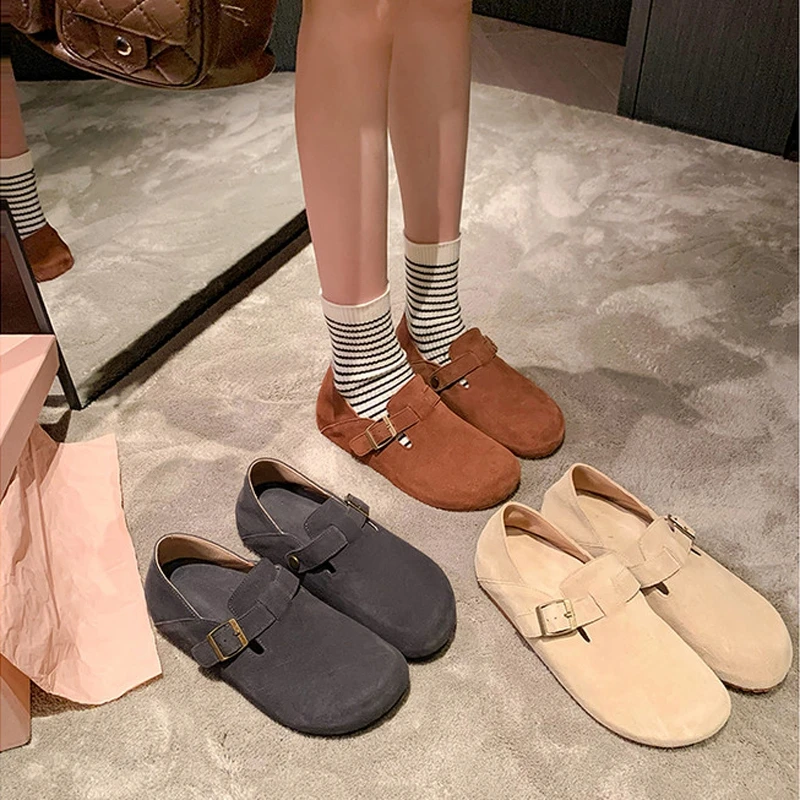 

Women's new genuine leather cow suede round toe with a raised metal belt buckle inside the heel, retro casual single shoe