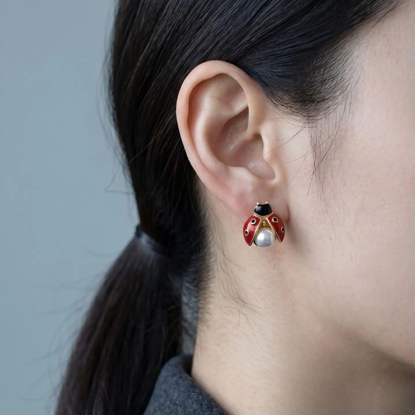 Cross border fashion exaggerated personality exquisite temperament earrings, ladybug pearl studded diamond earrings for women