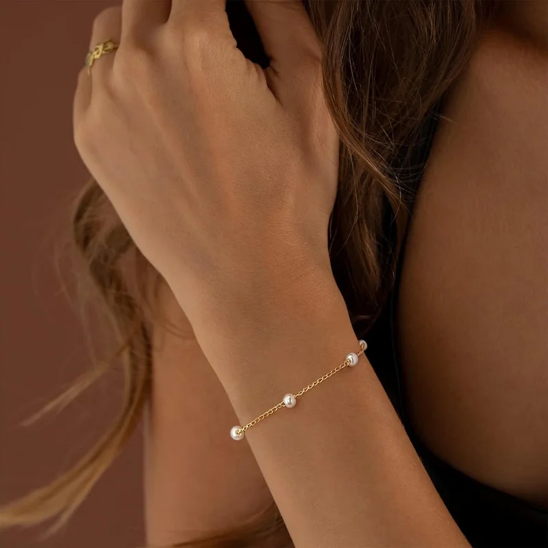 14K Gold Plated Pearl Bracelets for Women, Dainty 925 Silver Pearls Beaded Chain Heart Pearl Bracelets Jewelry Gift for Women
