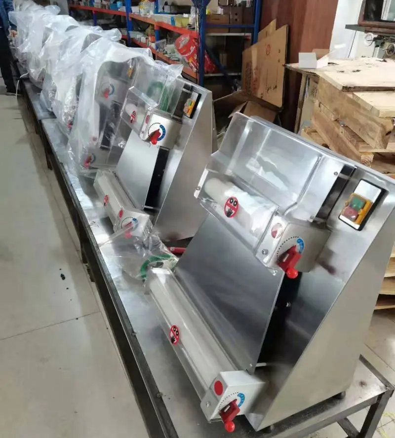 

Автоматическая машина для раскатки теста для нового дизайна, оптовая цена для выпечки и изготовления кондитерских изделий