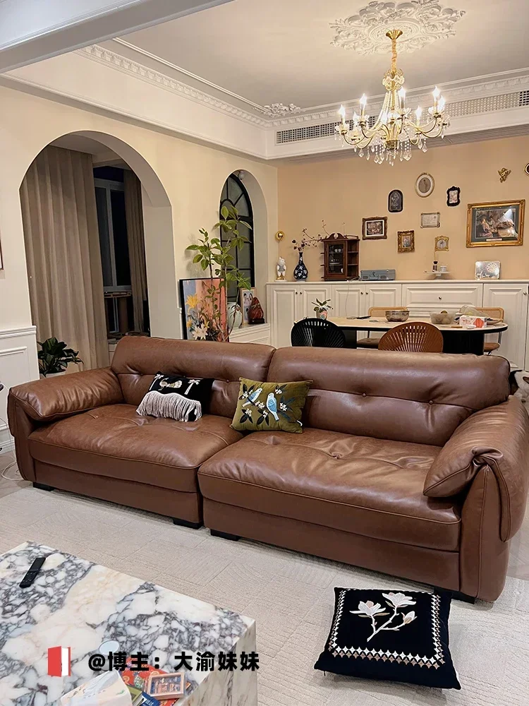 

Minimalist Leather Sofa First Layer Cowhide Brown Vintage Pine Straight Row Imperial Concubine