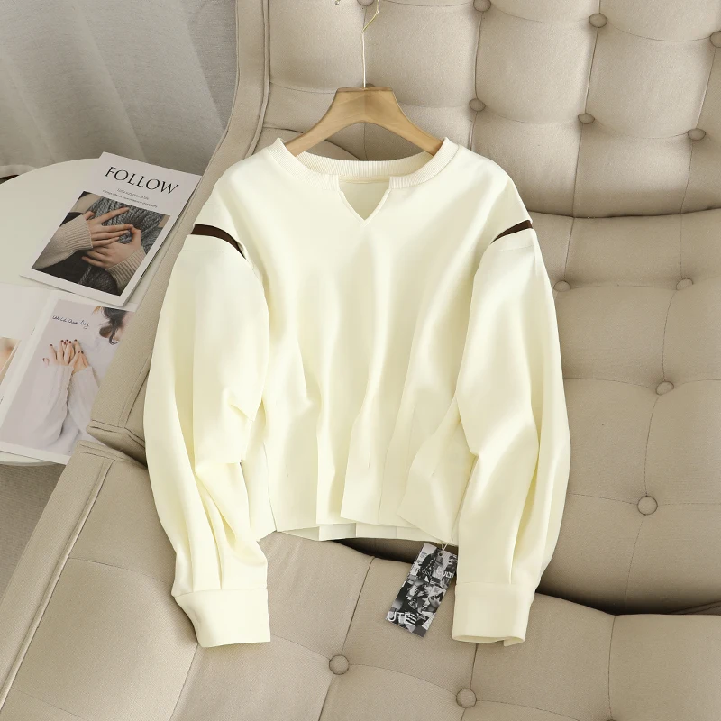 

Women autumn vacation two pieces of splicing color V-neck slim long sleeve hoodie fold design unique chic pullover hoodie top