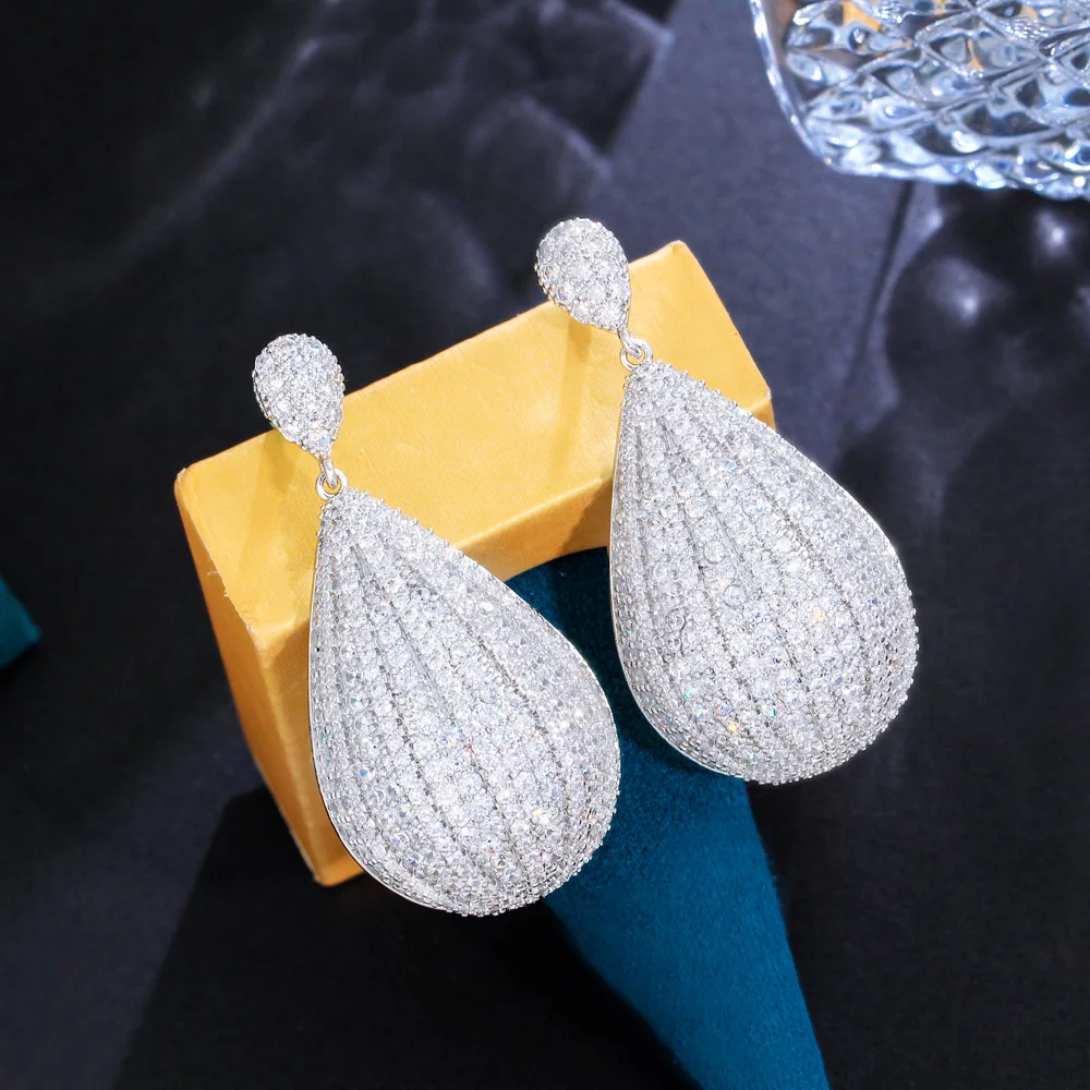 CWWZircons Shiny Full Cubic Zirconia Pave White Gold Color Long Dangling Big Water Drop Earring for Brides Wedding Pageant CZ555