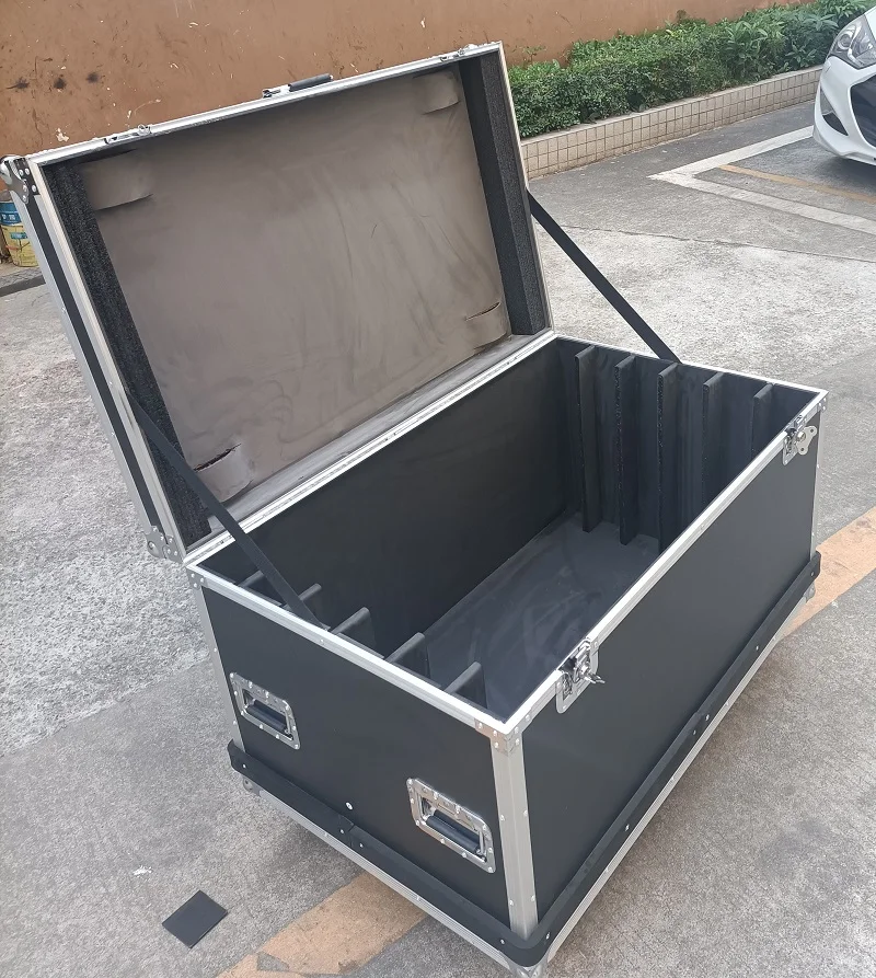 Size Rental LED Screen Display High Quality Road Cases Transportation Box Flight Case with Wheels Black Aluminum
