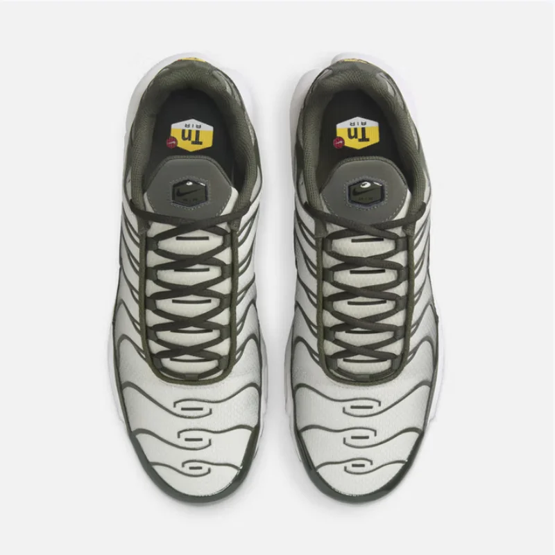 Nike وسادة هوائية توسيد انتعاش دعم التدريب الرجال احذية الجري جديد الهواء ماكس زائد مقاومة للاهتراء مريحة اللياقة البدنية الرياضة احذية الجري العصرية موضة المرقعة تصميم تنوعا أحذية رياضية غير رسمية تصميم متخصصة Dm0032-300