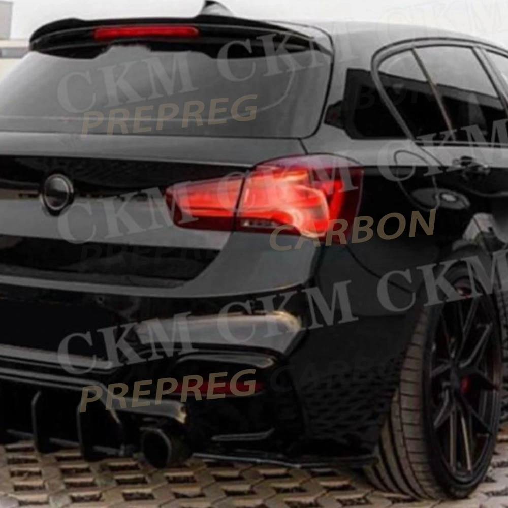 

Декоративные накладки на задний бампер черного глянцевого цвета для BMW 1 серии F20 LCI M140i M Sport 2015 2016 2017 2018