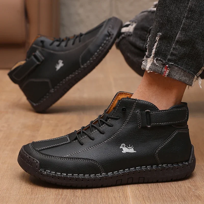 

Men's Casual Shoes Made of PU Fabric High-quality Sports Shoes, Classic Red High Top Shoes Outdoor Fashion Comfortable Running