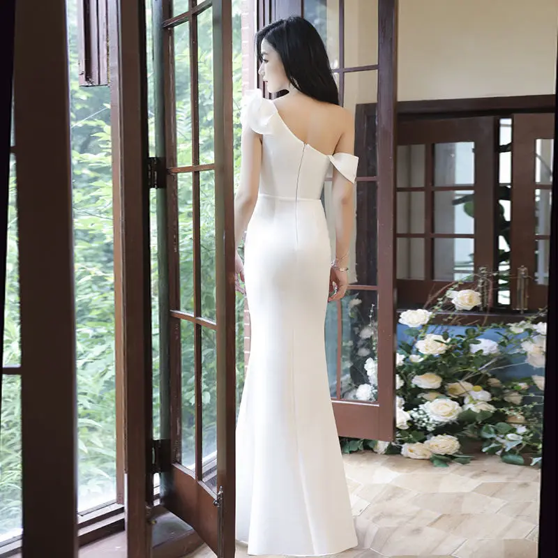 White One Shoulder Evening Dress Women's Light Luxury High end Birthday Elegant Fishtail Long Dress 2024 Summer New Ball Dress