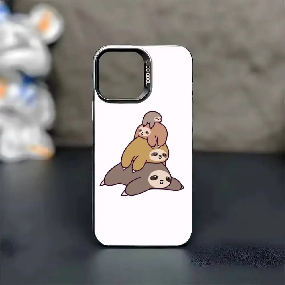 Funda de teléfono con diseño de perezoso de dibujos animados de animales para iPhone 17,16,15,14,13,12,11,Pro Max,Plus, funda negra de color plateado y caramelo