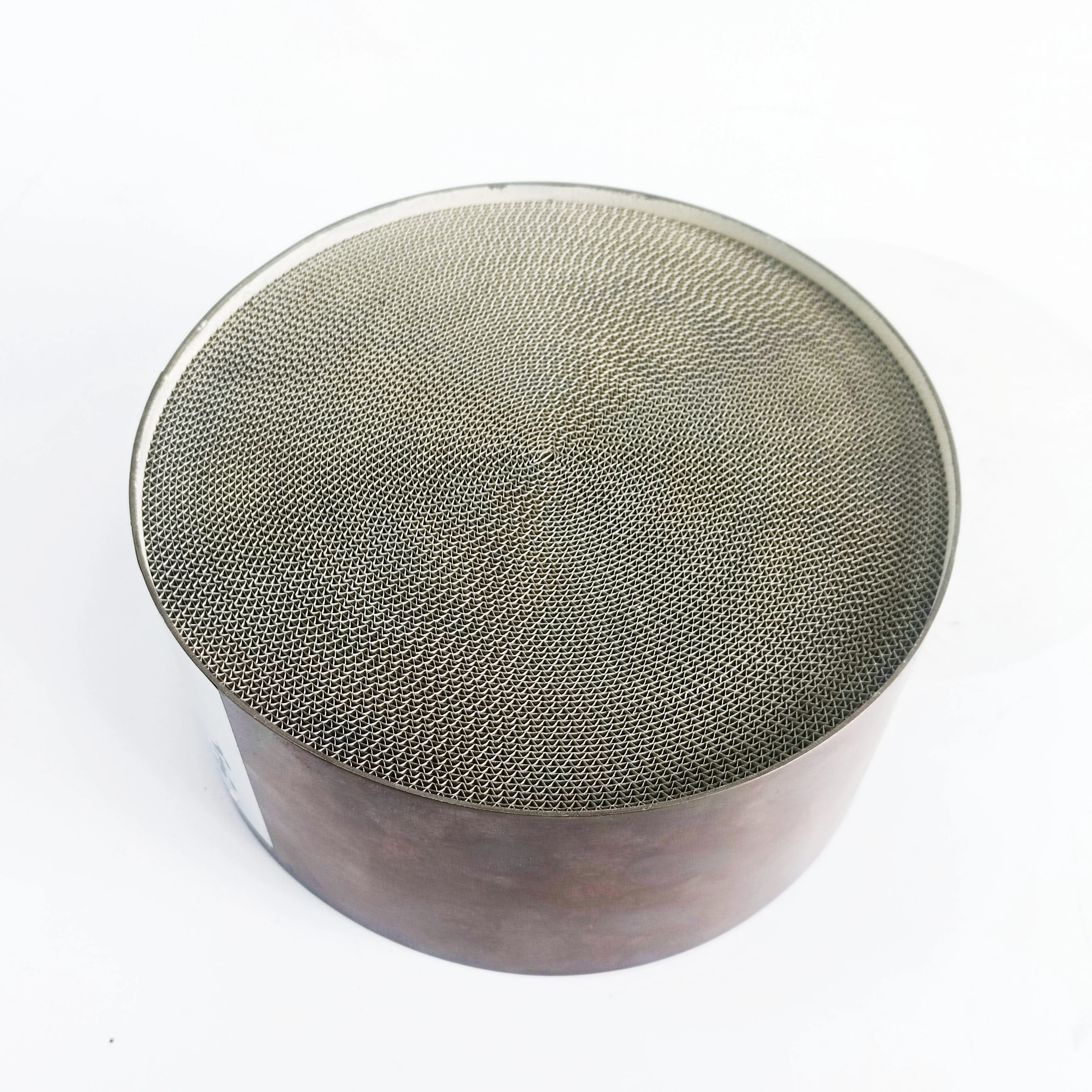 SCR Honeycomb Catalyst System For Actros Model Price-Competitive Truck Engine Core Component