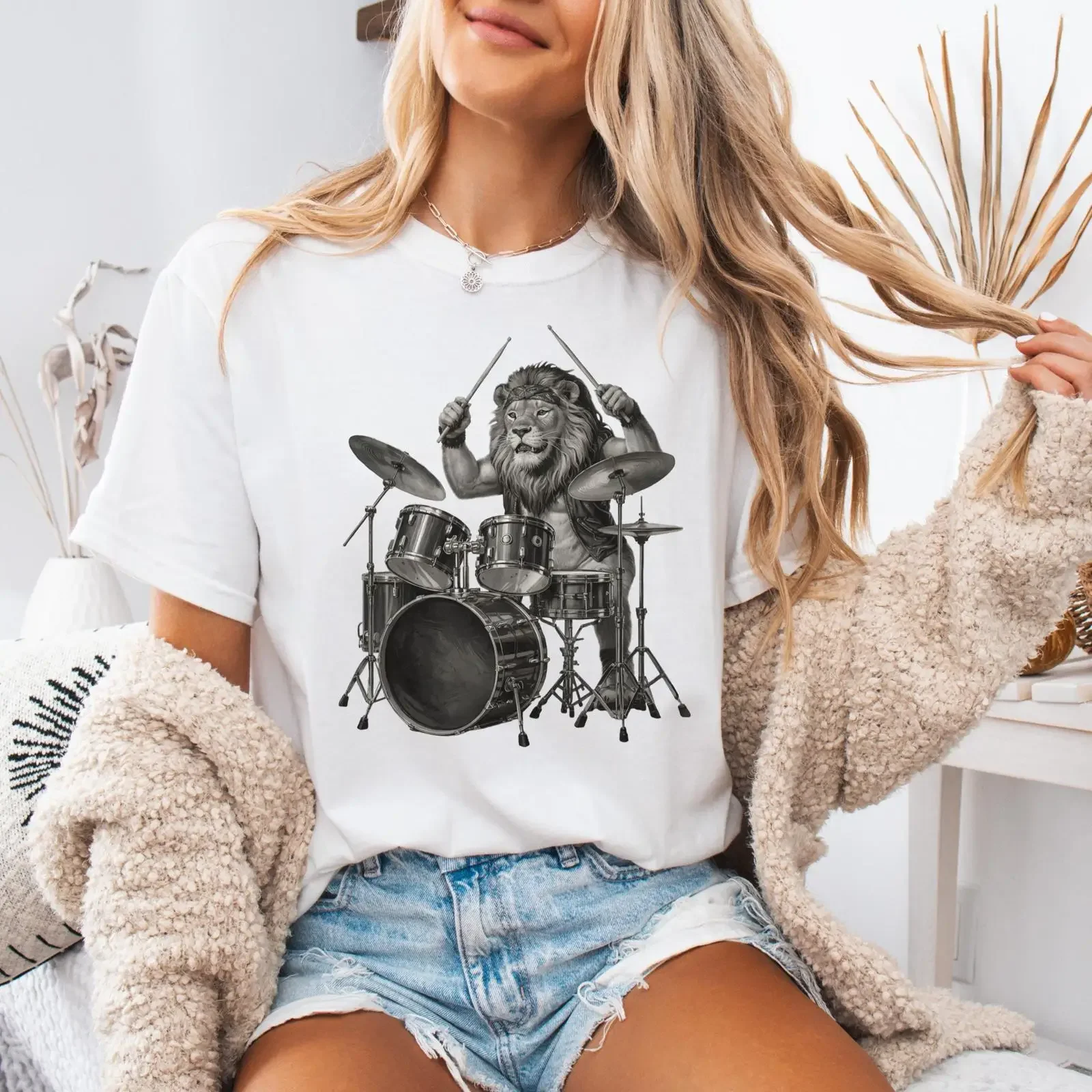 Lion Drummer T Shirt Funny Music Playing Drums Rock Wild Cat Band Animal Musician vintage Washed Casual Soft Stretched