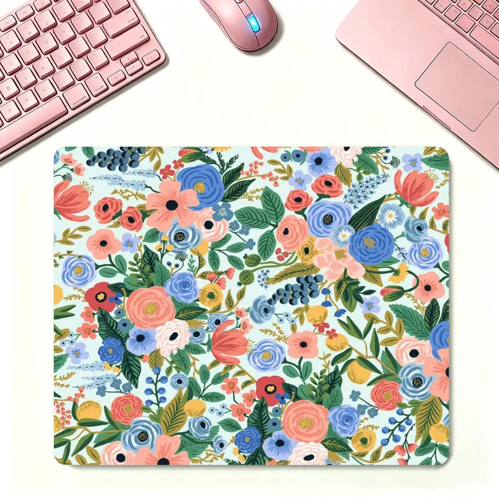 Colorful Wildflower Cluster Pattern Gaming Mouse Pad, Stitched Edge Non‑Slip Large Desk Mat