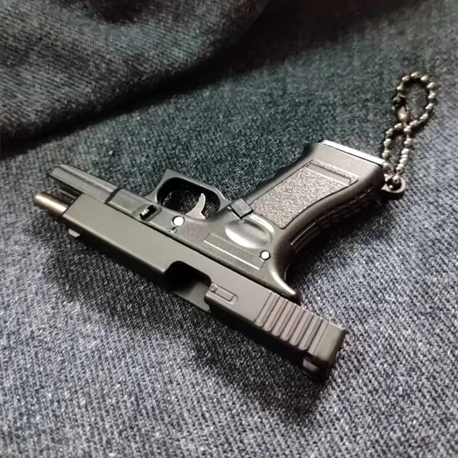 1:3 Mini Pistol Model Metal G17 Detachable DIY Semi-alloy Keychain Toy Gun Pendant Ornaments Children's Toy