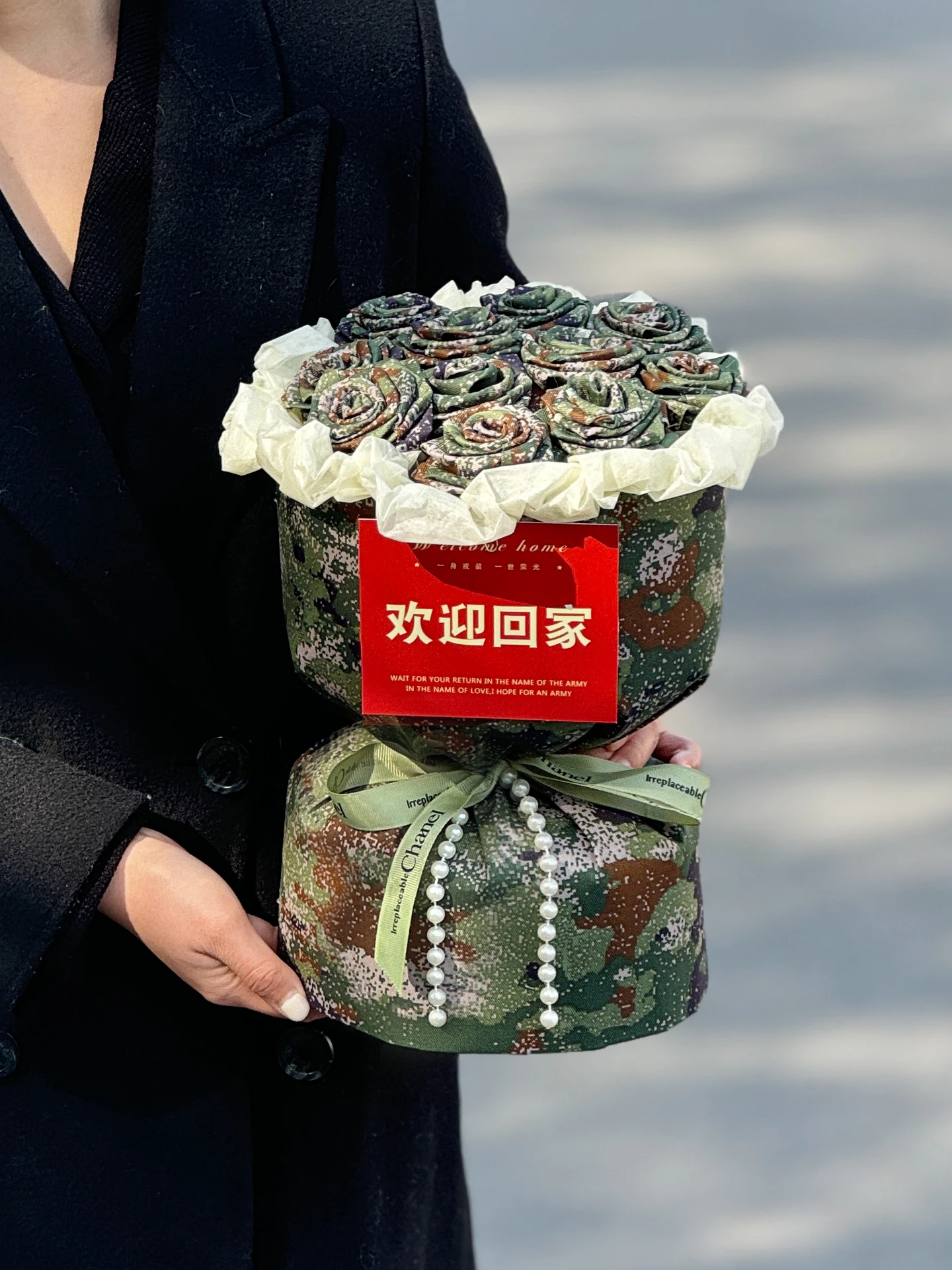 

Букет роз ручной работы в камуфляжной упаковке для подарков на призыв в армию, для парня, декор для рабочего стола, искусственные цветы...