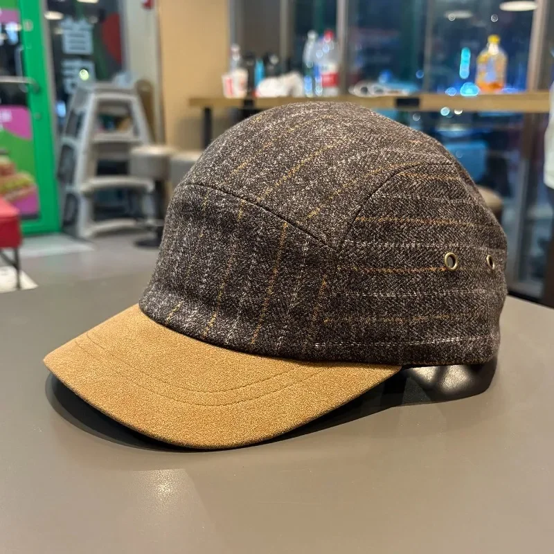Retro Striped Equestrian Cap Couple Fall Winter Wool Blend Visor Hat British Style Baseball Cap