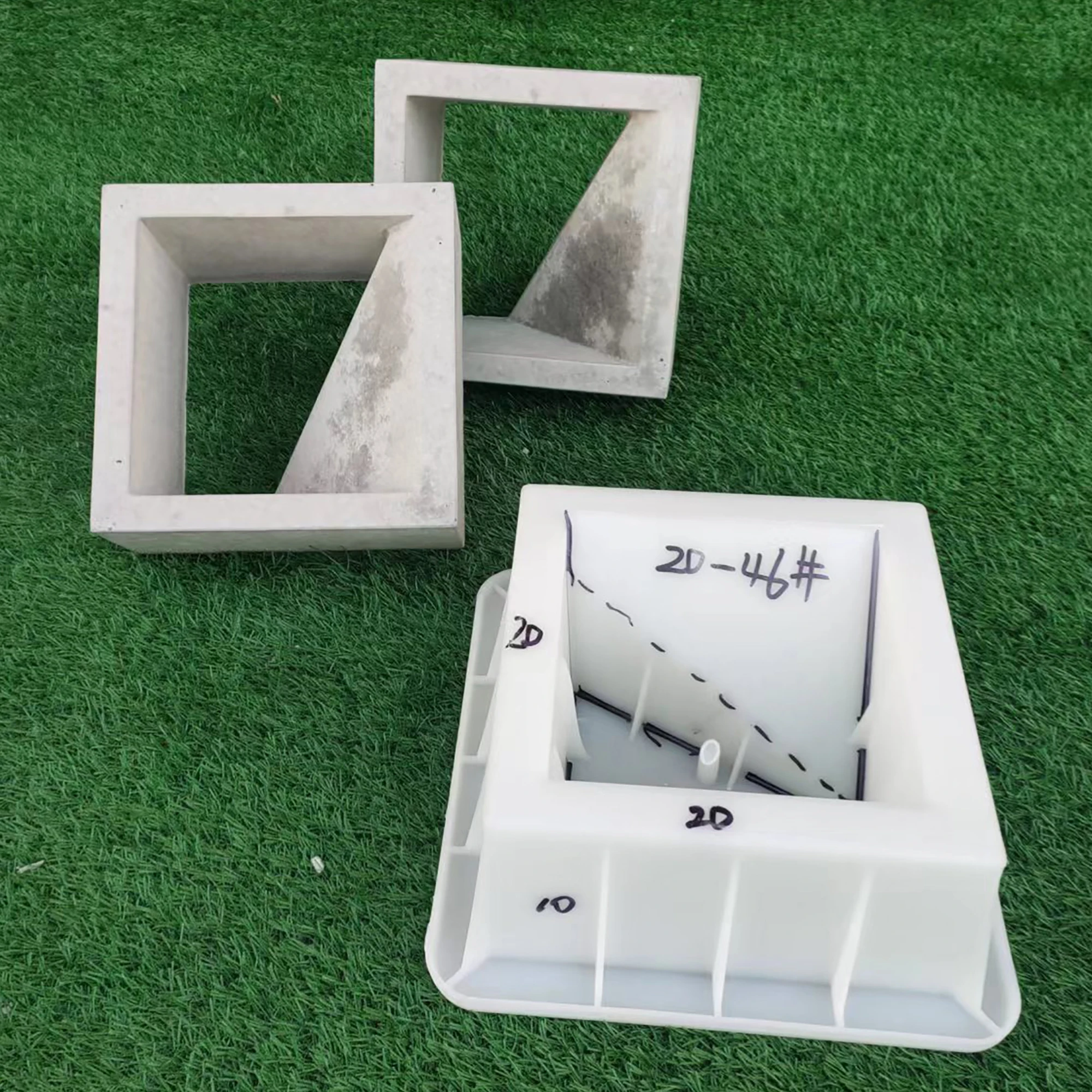 20X20cm Manually Paving Cement Brick Concrete Molds DIY Plastic Path Maker Mold Garden Stone Road Mold Garden Decoration