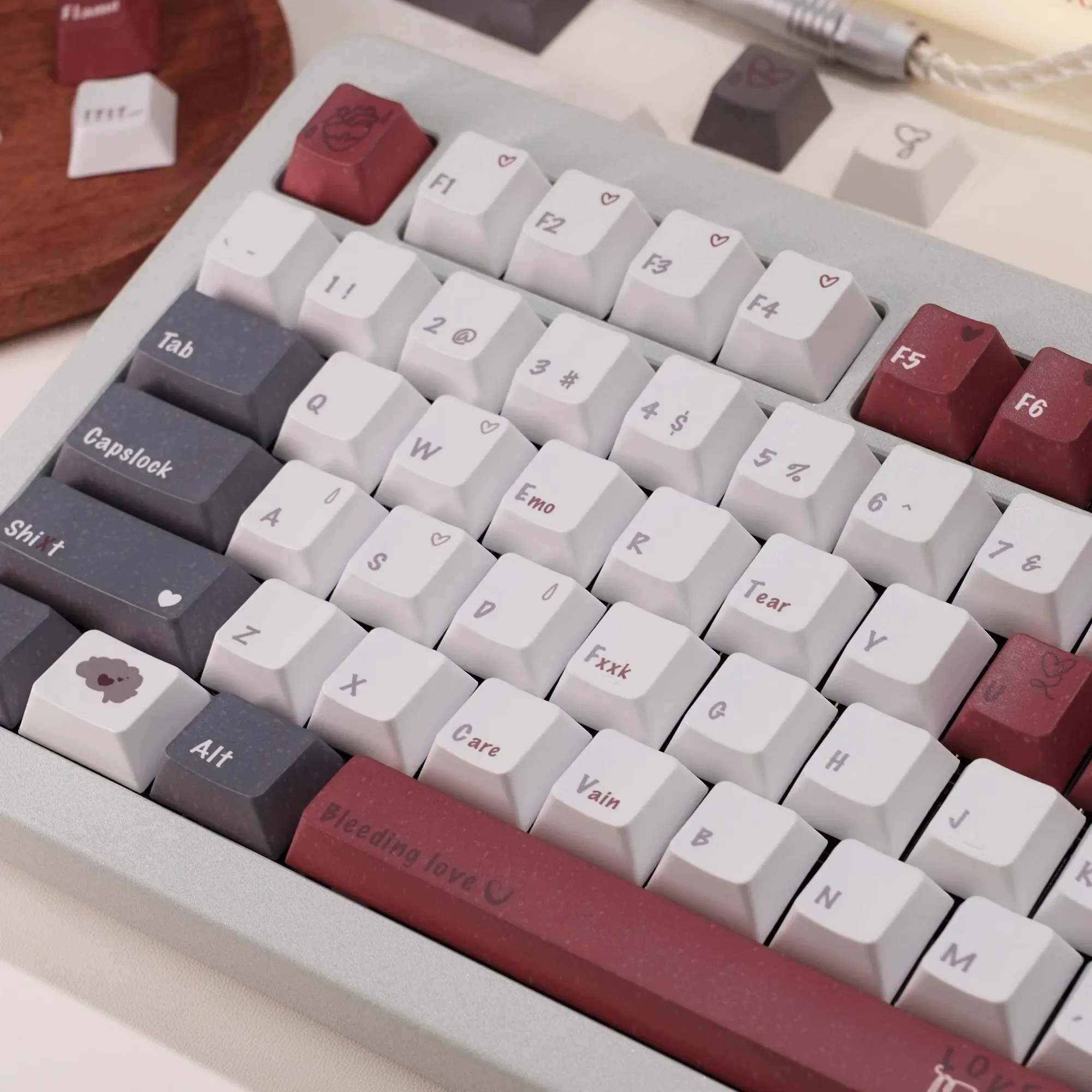 

Love custom mechanical keyboard original PBT sublimation keycap personality