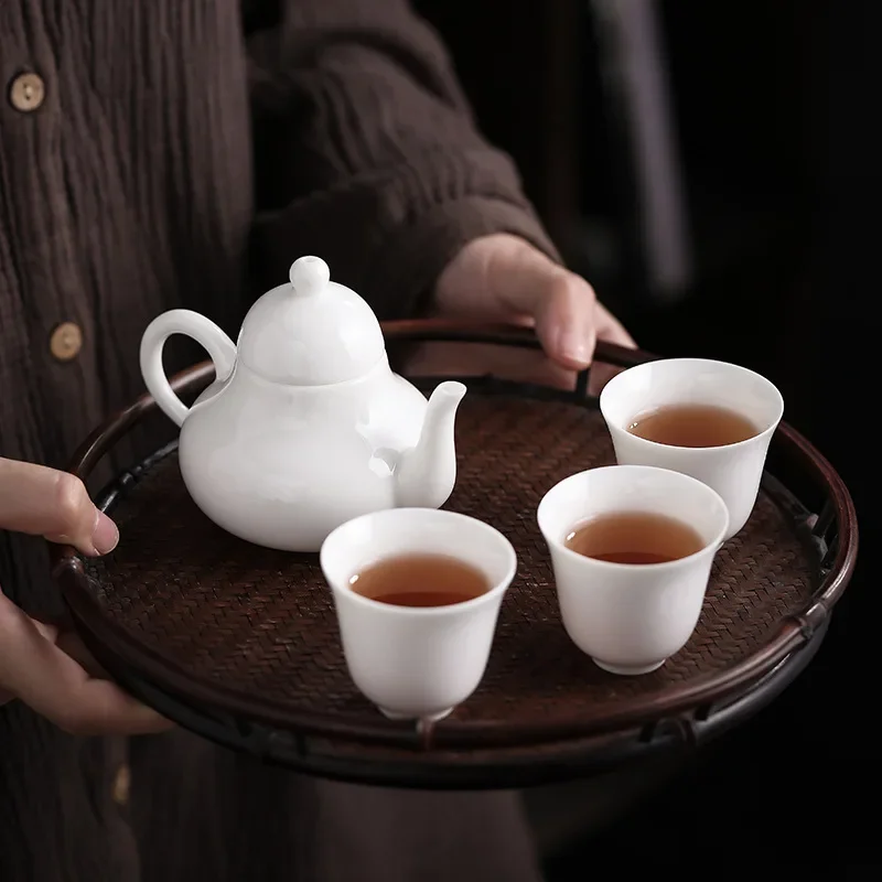 

Простой чайный сервиз кунг-фу - керамический горшок Dehua в японском стиле