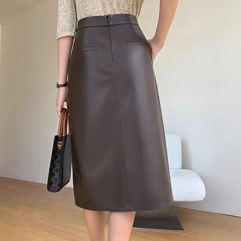 High End Women Genuine Leather Skirt With A Slit Design Chain Decoration One Step Wrapped Jupe Mujer Mid Length Deep Grey Faldas