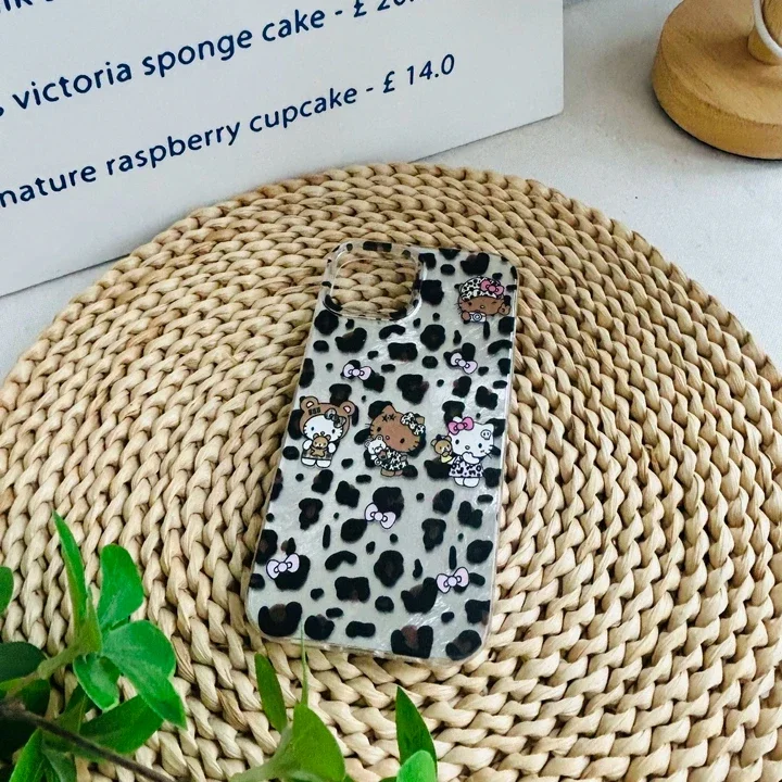 Kawaii Leopardenmuster Hello Kitty stoßfeste Hülle für iPhone 16 15 14 13 12 11 Pro Max Sanrio Anime Zubehör Schutzhülle