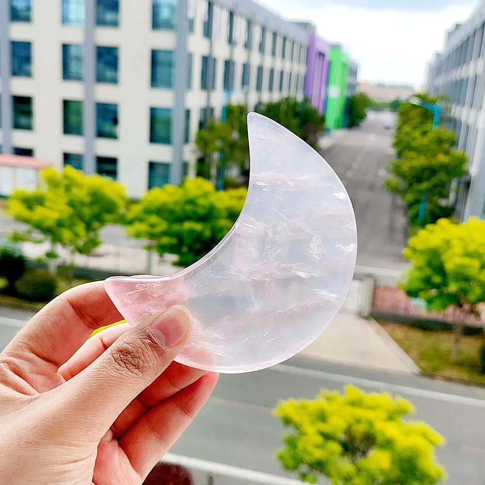 Natural Clear Quartz Moon Shape Stone Polished White Crystal Moon Carving Healing Crystal Moon Ornament Home Decor