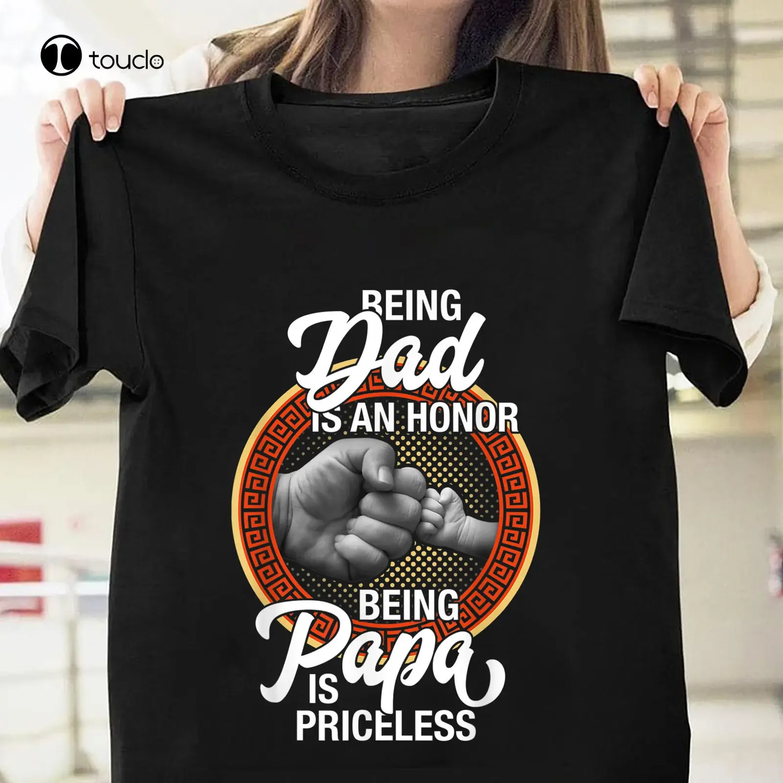 Dad & Grandpa Gift Hands Happy Fathers Day Unisex T Shirt Cotton S-5XL Black mens beach shirts