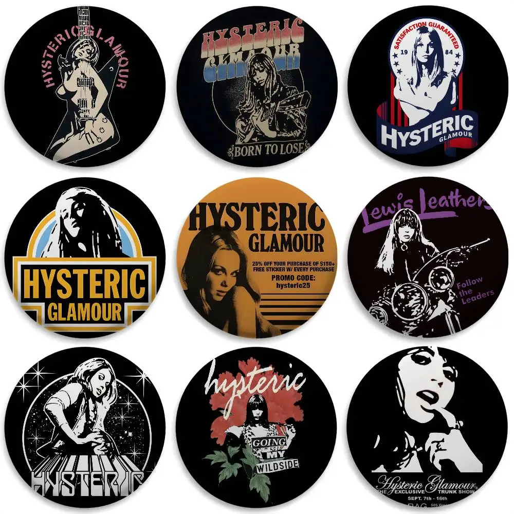 

H-HystericS Glamour Girl Badges Round Exquisite Badge Brooches Creative Pins For Clothes Hat Backpack Gift Accessories